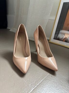 Nude heels
